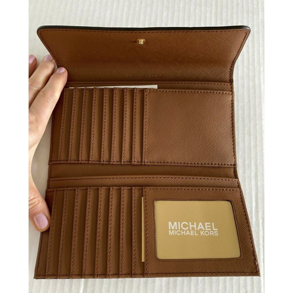 New Michael Kors Jet Set Travel Large Trifold Wallet Leather Luggage - Picture 2 of 4